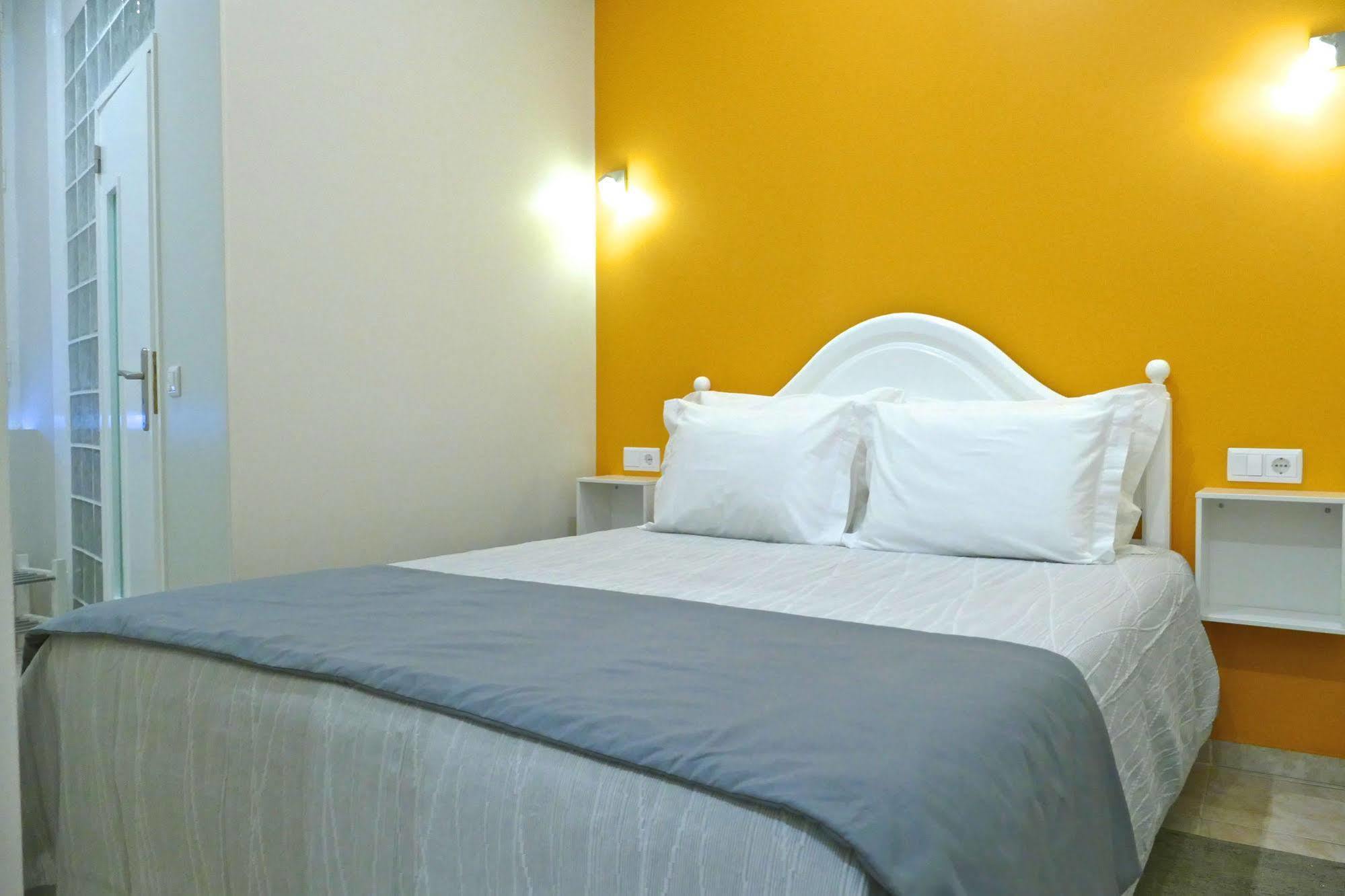Guest House Sao Filipe فارو المظهر الخارجي الصورة